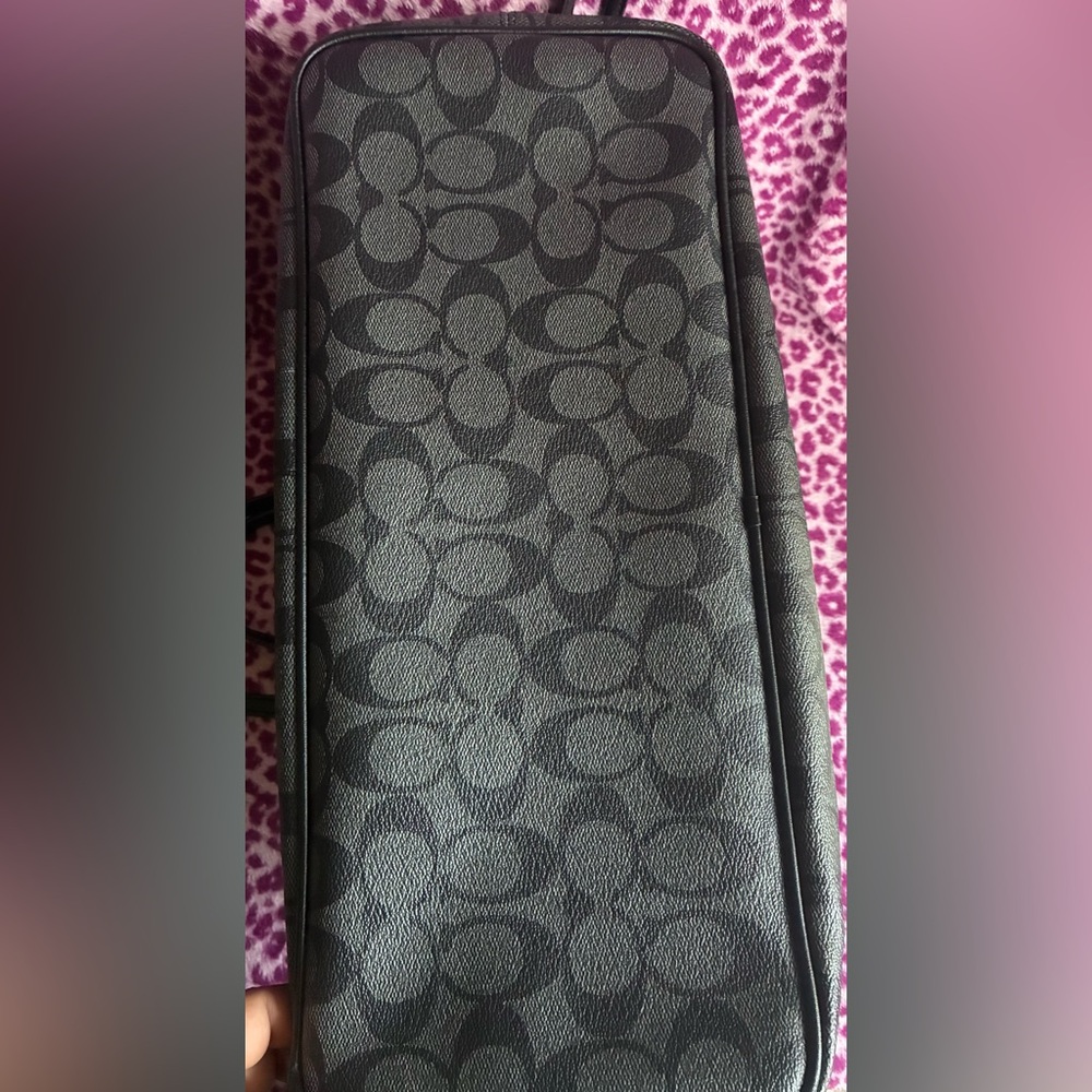 COACH Shoulder Bag,Coach Black Signature Shoulder Bag - Picture 13 of 16
